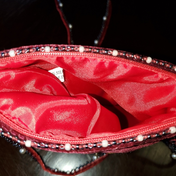 Vintage Velvet Bag - Picture 4 of 6